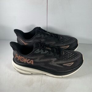 Hoka Clifton 9 Black with Rose Gold Accents